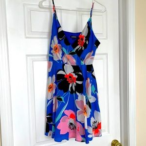Express. Summer A-Line dress.